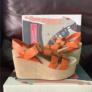 Jeffrey Campbell Douma Orange suede Platform platwedge Sandals size 8 women